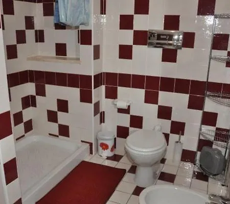 לינה וארוחת בוקר I Gerani