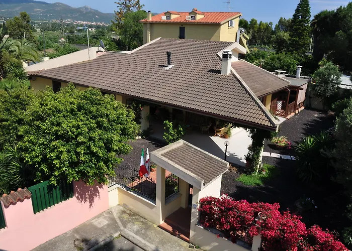 艾哲拉尼住宿加早餐旅馆 住宿加早餐酒店